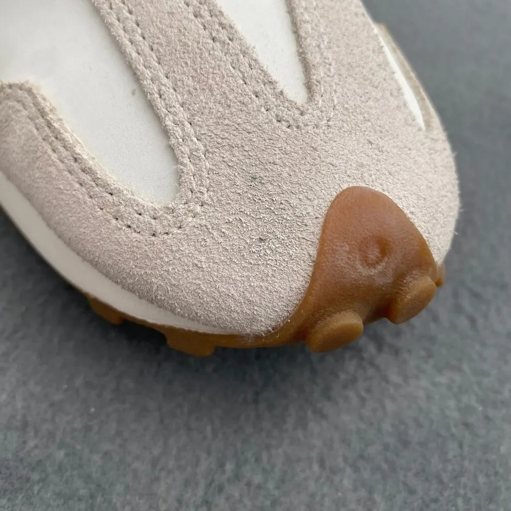 Women's New Balance 327 Size 9 - Picture 8 of 11